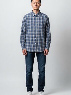 Men’s old navy everyday shirt - regular fit - size large